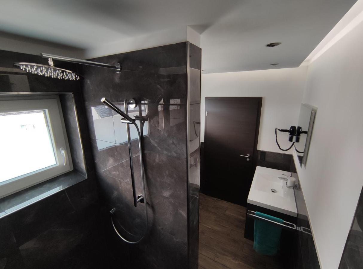 Ferienwohnung Am Wiedenberg Arnsberg Bagian luar foto